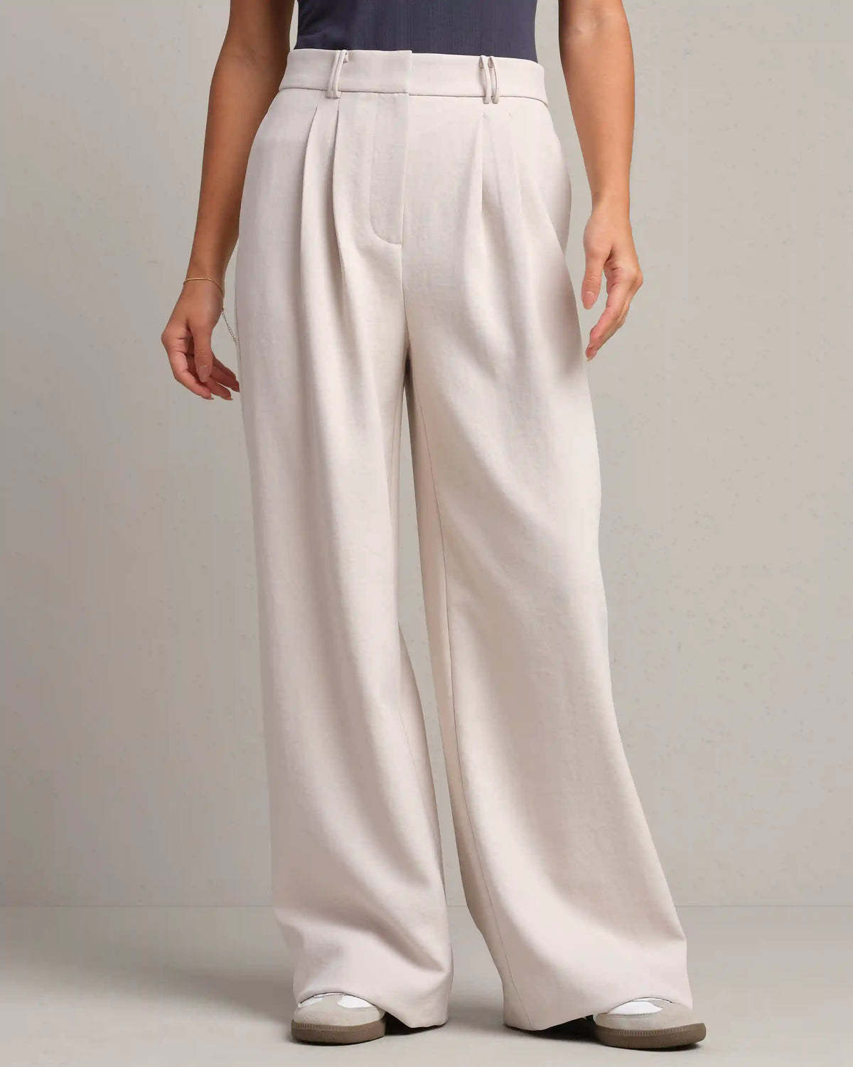Horizon Wide Leg Trouser -- Sand