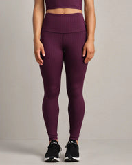 Revive™ 7/8 Legging -- Mulberry Houndstooth